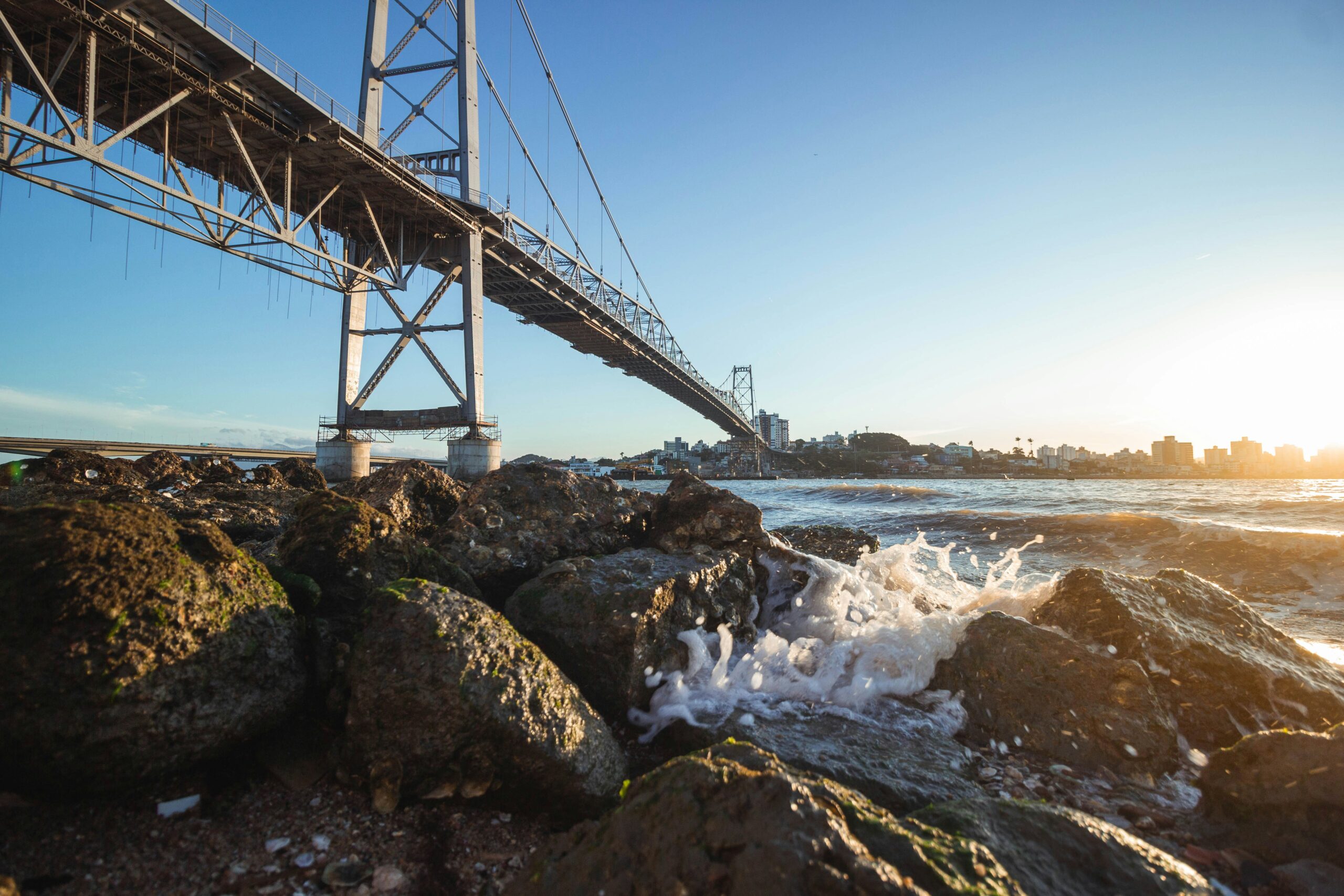 Descubra as maravilhas de Florianópolis, a ilha da magia